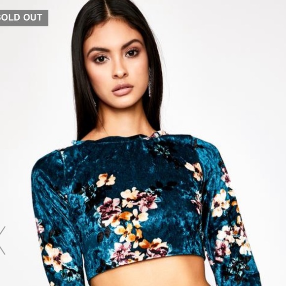 Dollskill Micro Mini Velvet Mini Skirt Set with Matching Long Sleeve Crop Top - Picture 3 of 6